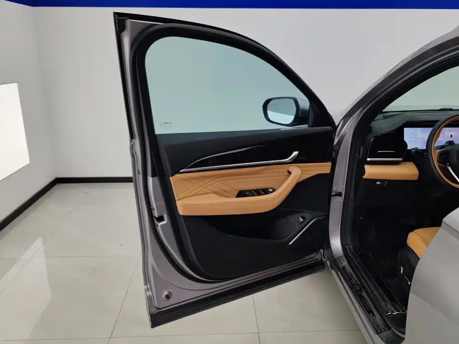 Geely Xingyue L — миниатюра 7
