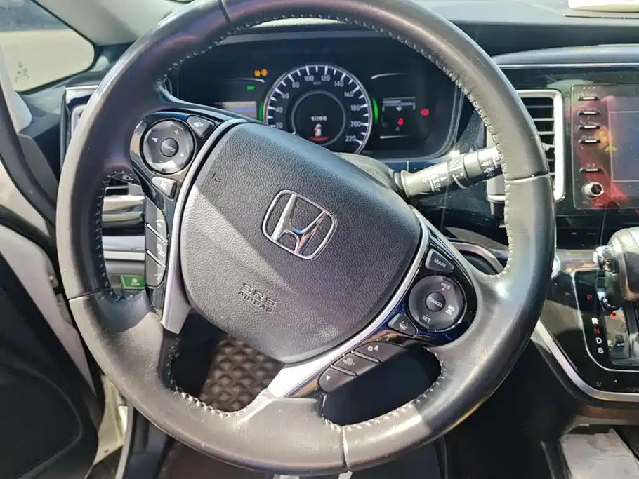 Honda Elysion — миниатюра 15