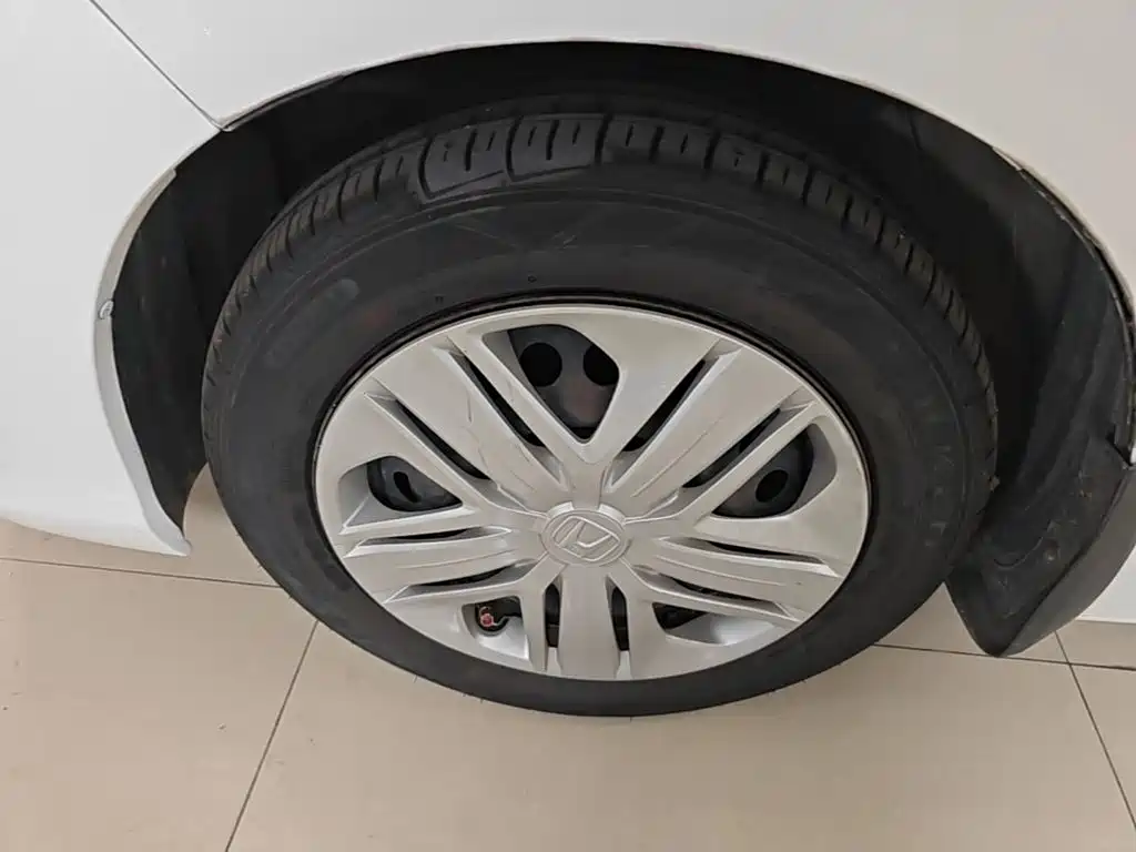 Honda Fit — миниатюра 23