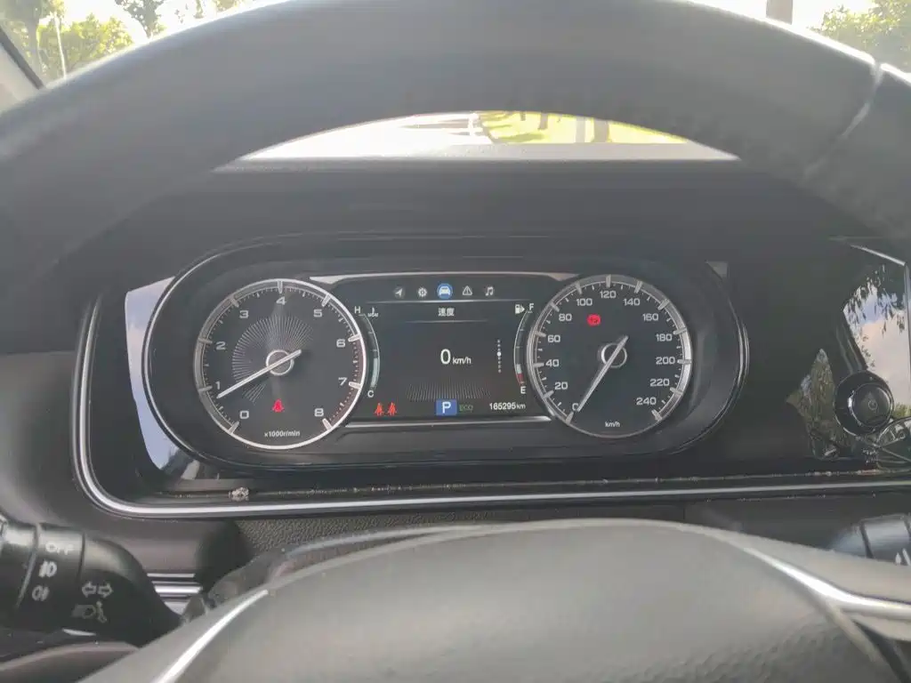 GAC Motor Trumpchi M6 — миниатюра 8