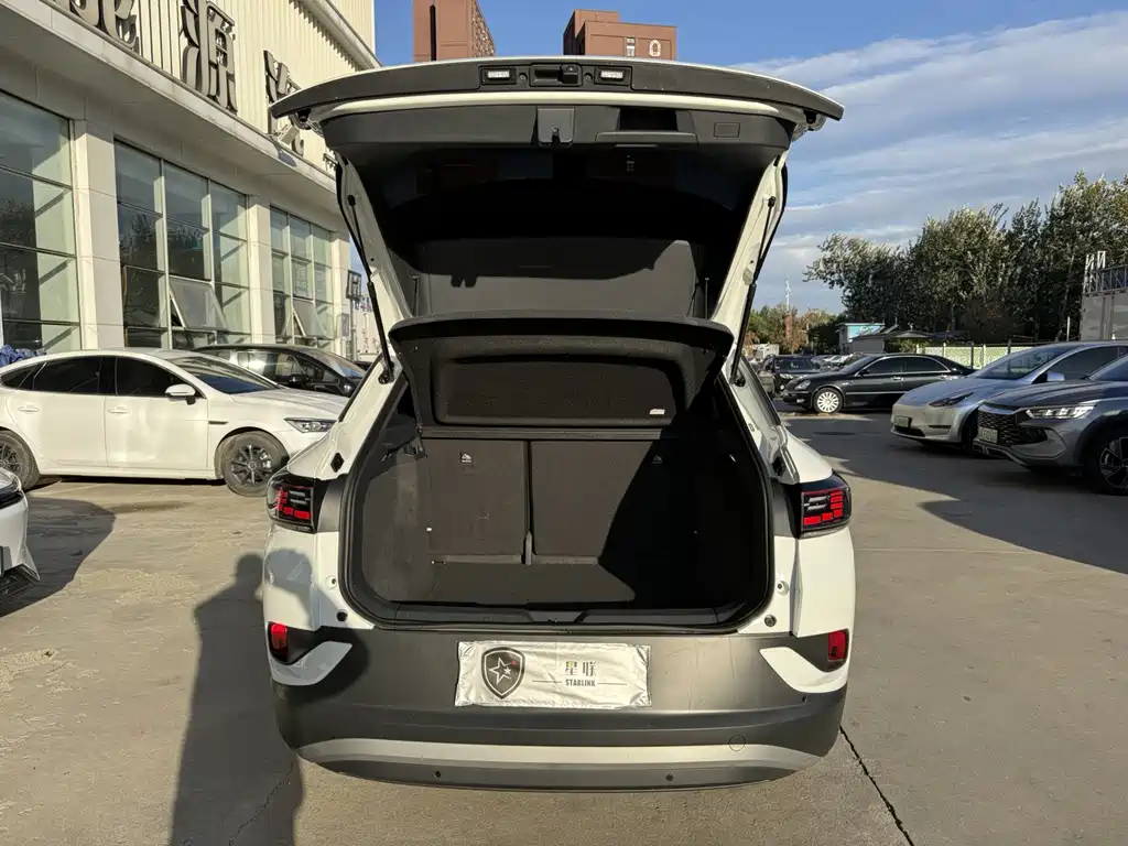 Volkswagen ID.4 Crozz — миниатюра 8