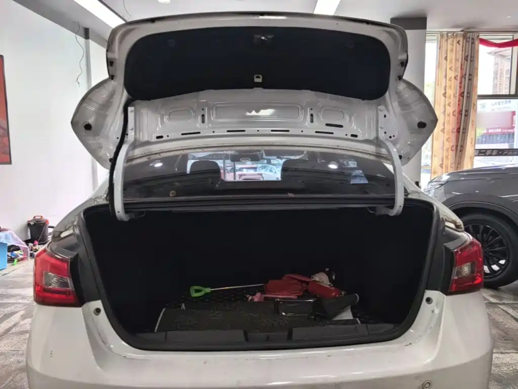 Chery Arrizo 5 — миниатюра 19