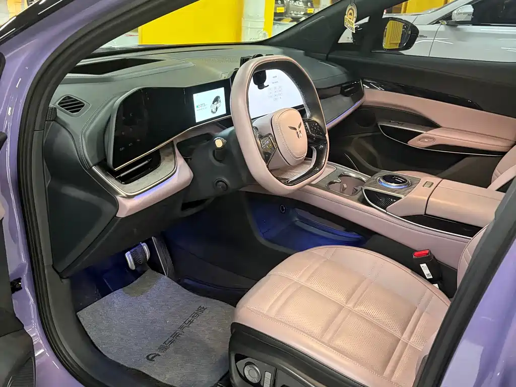 Hongqi Hongqi Tiangong 08 — миниатюра 8