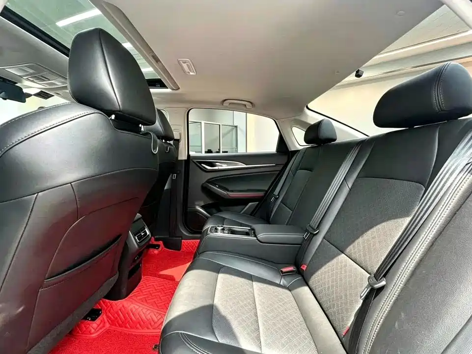 Changan Eado — миниатюра 6
