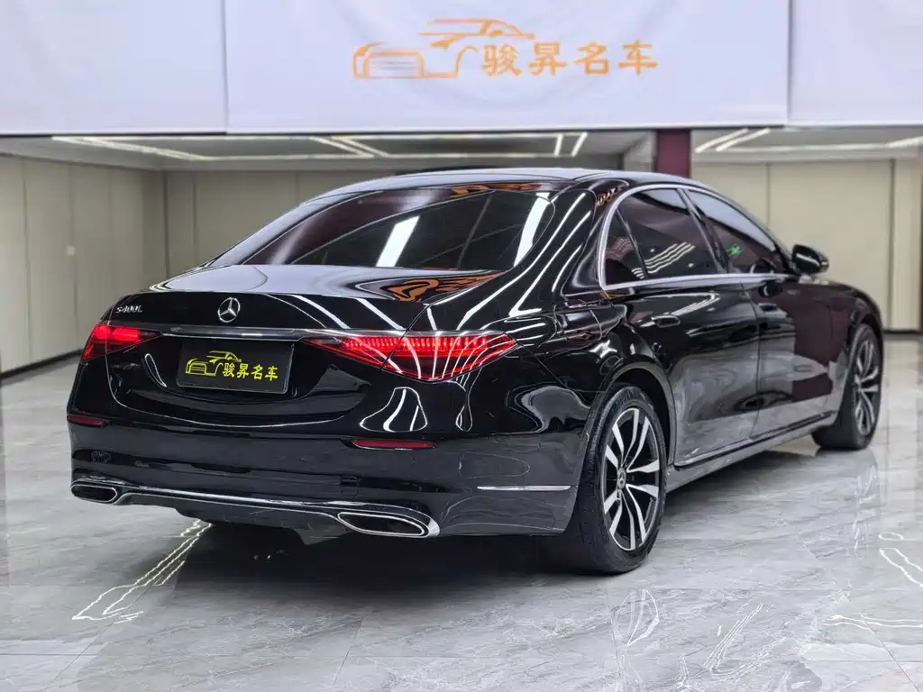 Mercedes-Benz S-Class — миниатюра 6
