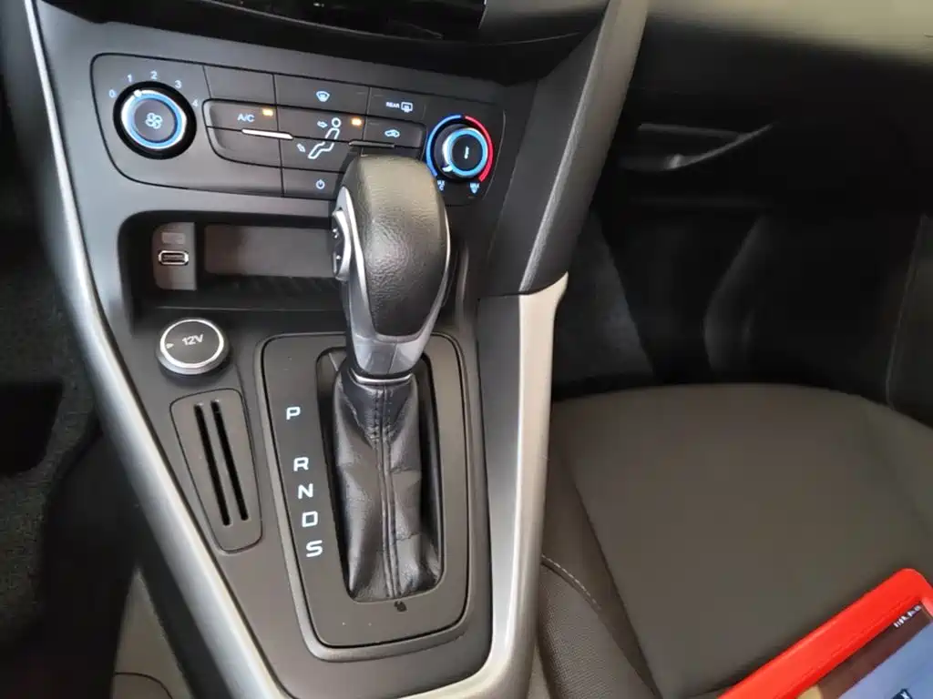 Ford Focus — миниатюра 14