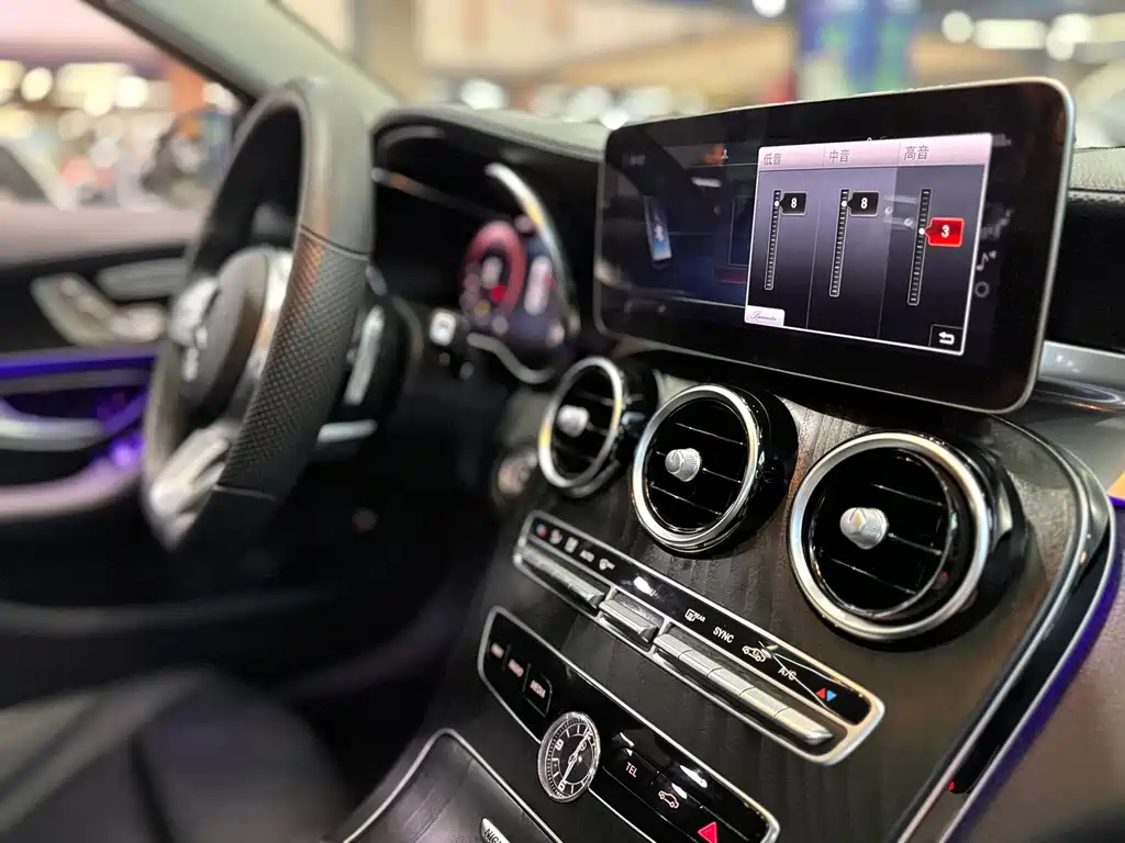 Mercedes-Benz C-Class — миниатюра 34