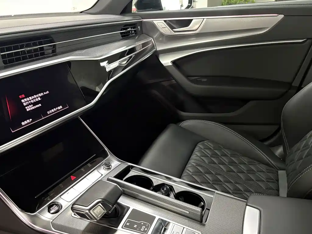 Audi A6L — миниатюра 9