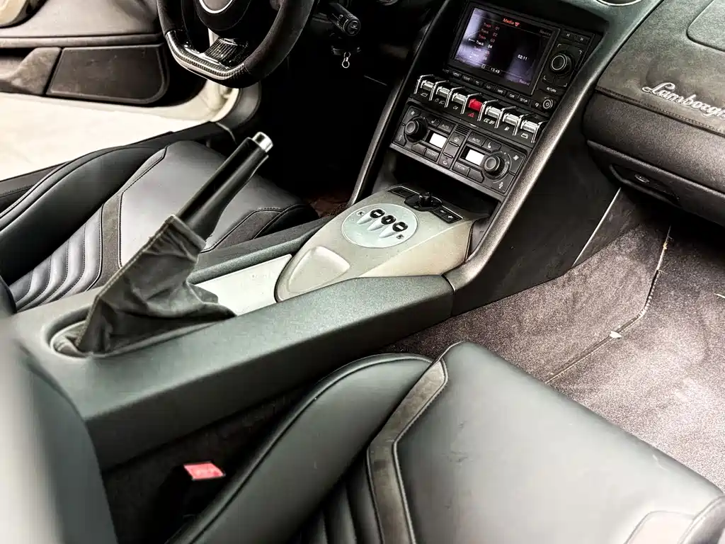 Lamborghini Gallardo — миниатюра 7