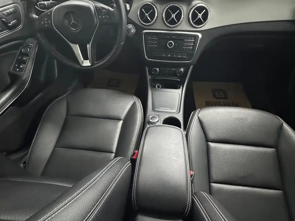 Mercedes-Benz GLA — миниатюра 13