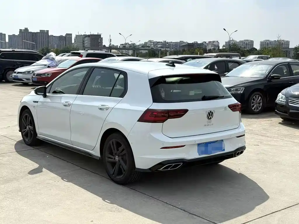 Volkswagen Golf — миниатюра 8
