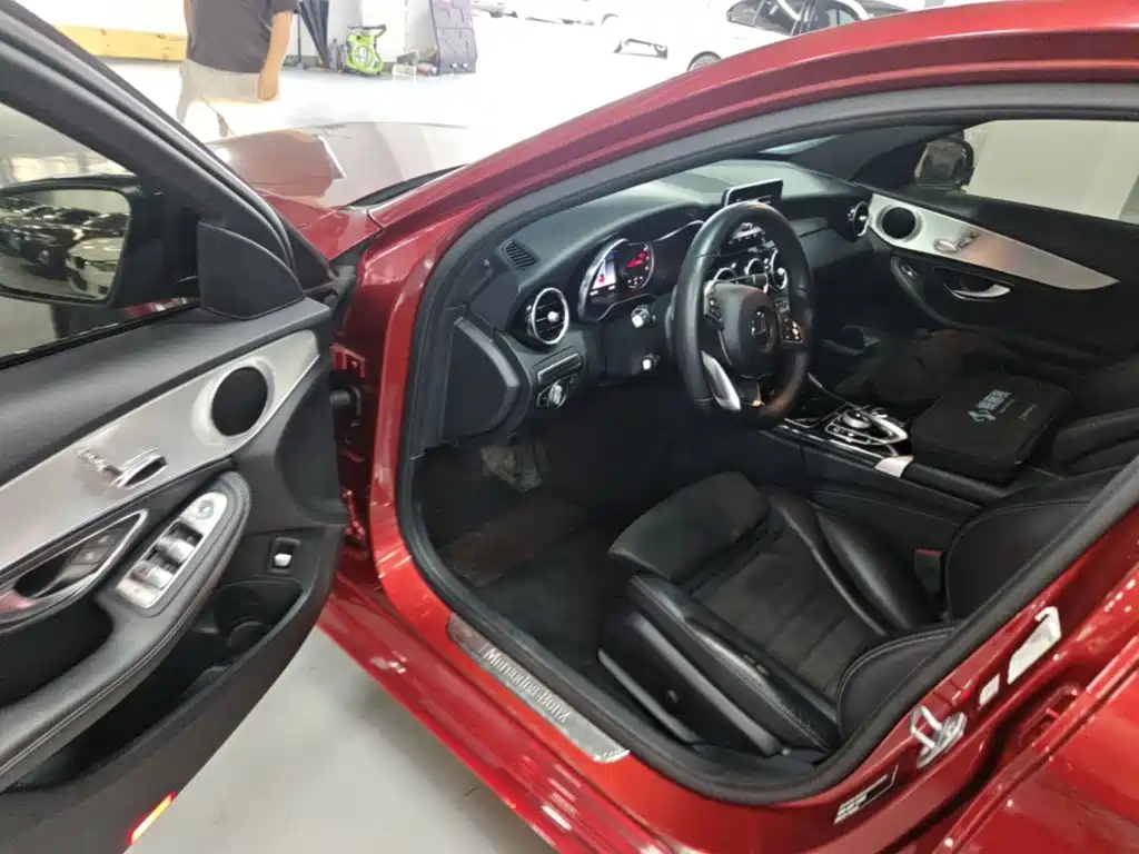 Mercedes-Benz C-Class — миниатюра 16