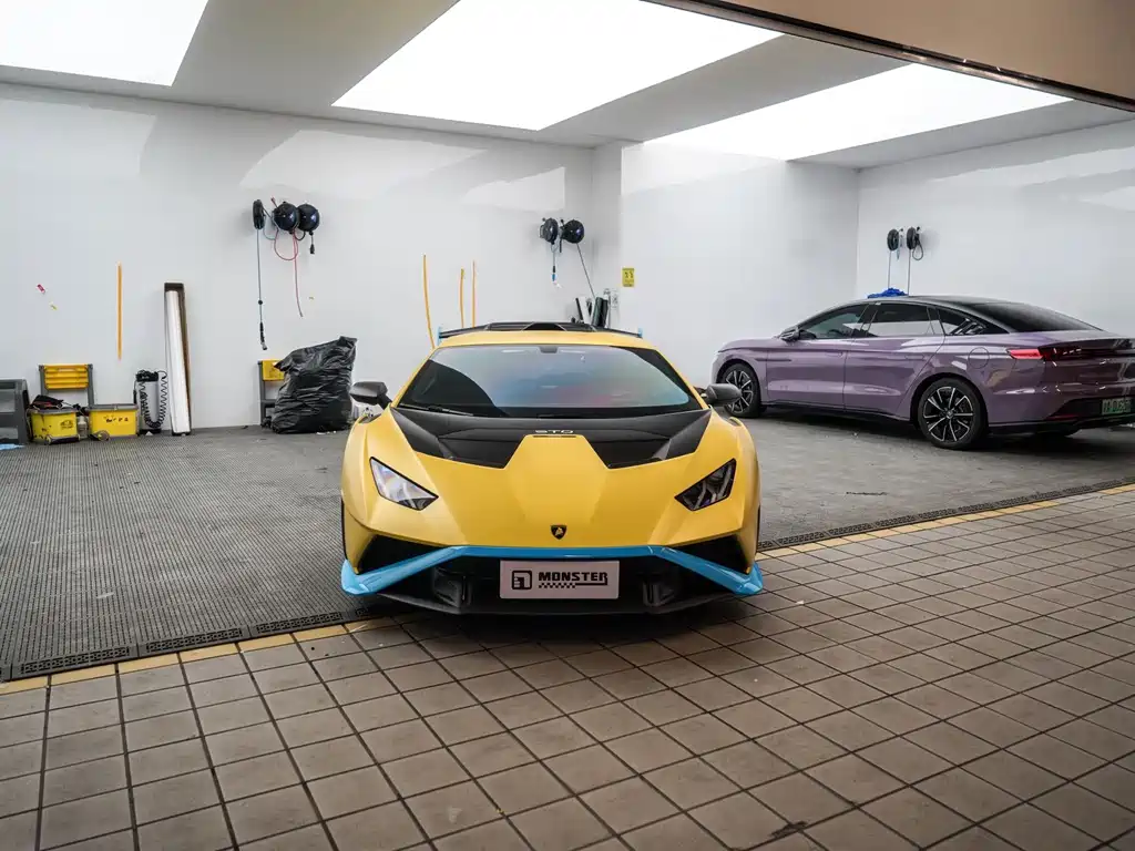 Lamborghini Huracán - фото 3