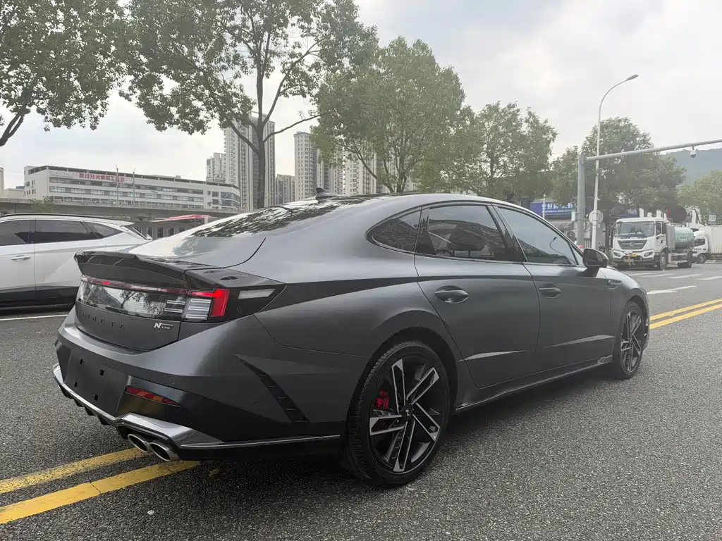 Hyundai Sonata — миниатюра 4