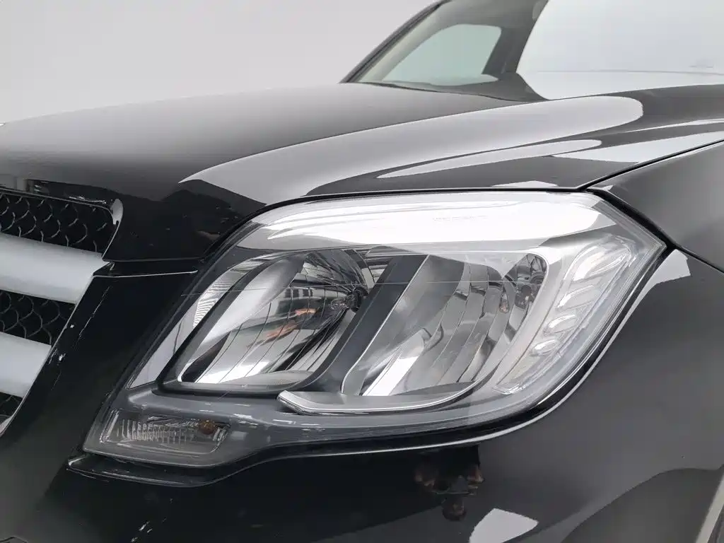 Mercedes-Benz GLK-Class — миниатюра 7