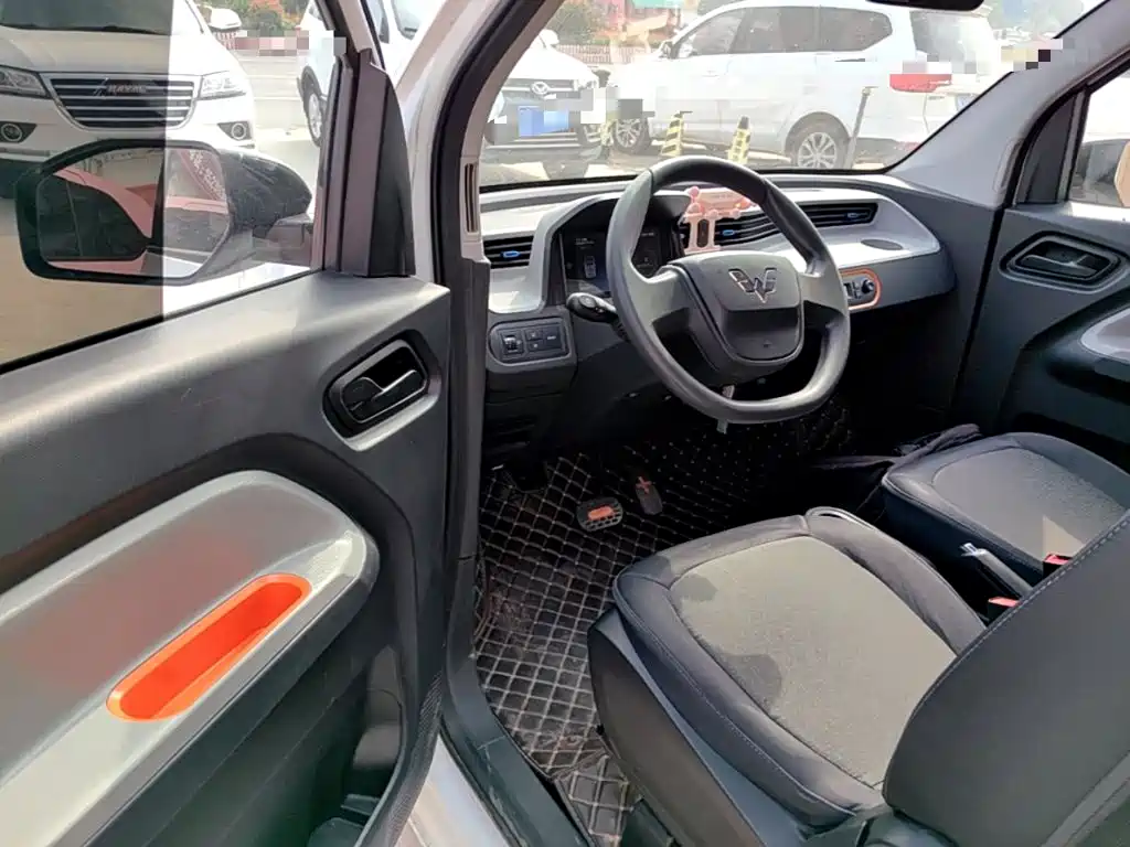 Wuling MINIEV — миниатюра 16