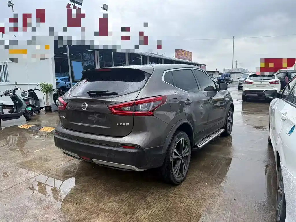 Nissan Qashqai — миниатюра 6