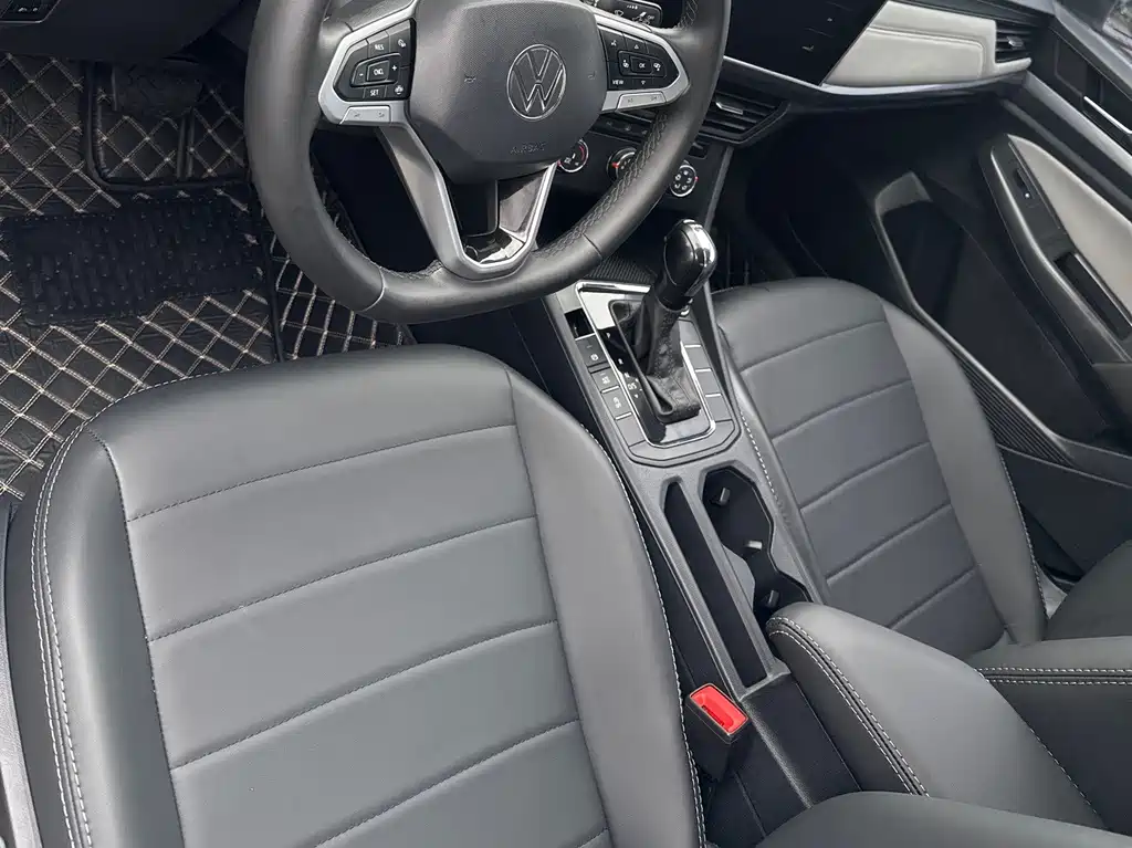 Volkswagen Bora — миниатюра 4