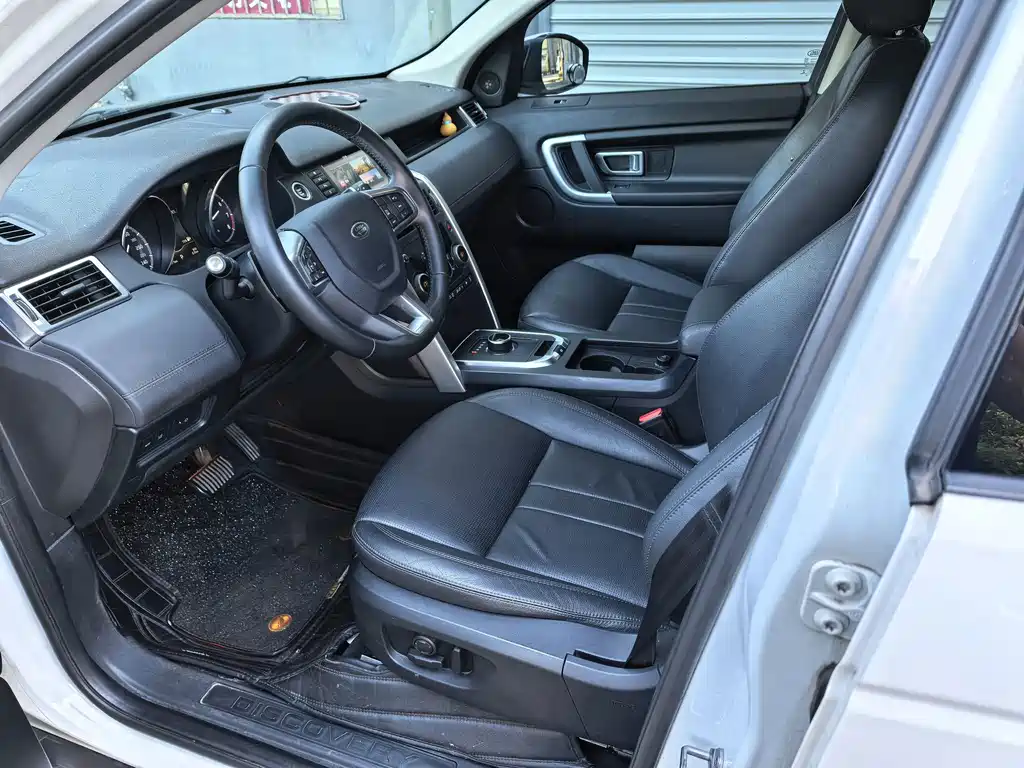Land Rover Discovery Sport — миниатюра 7