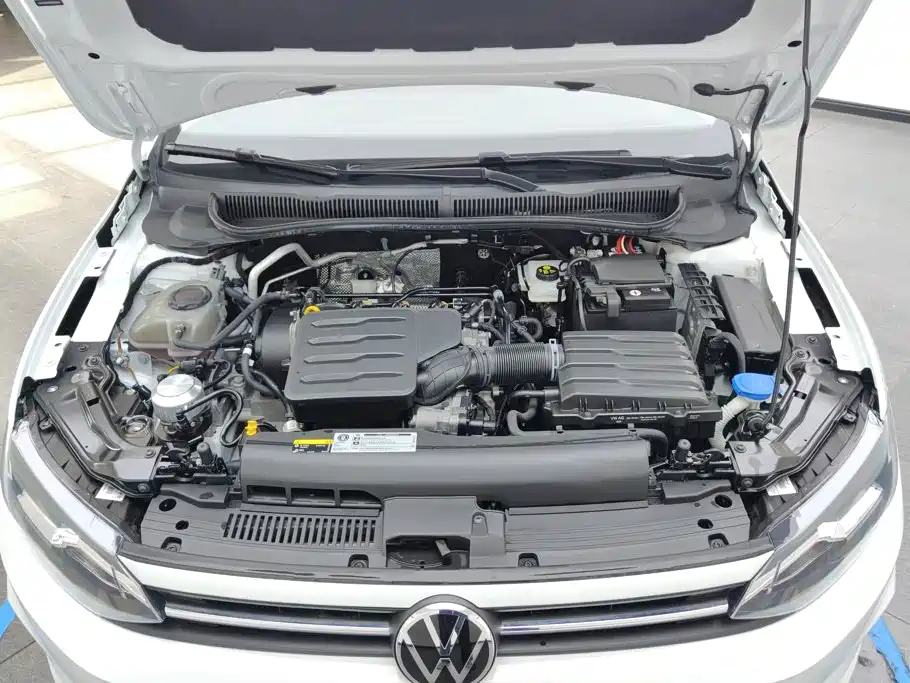 Volkswagen Polo — миниатюра 10
