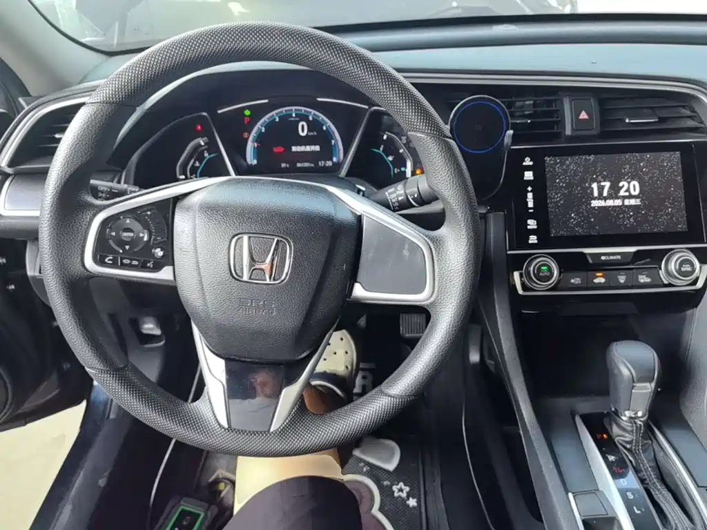 Honda Civic — миниатюра 10
