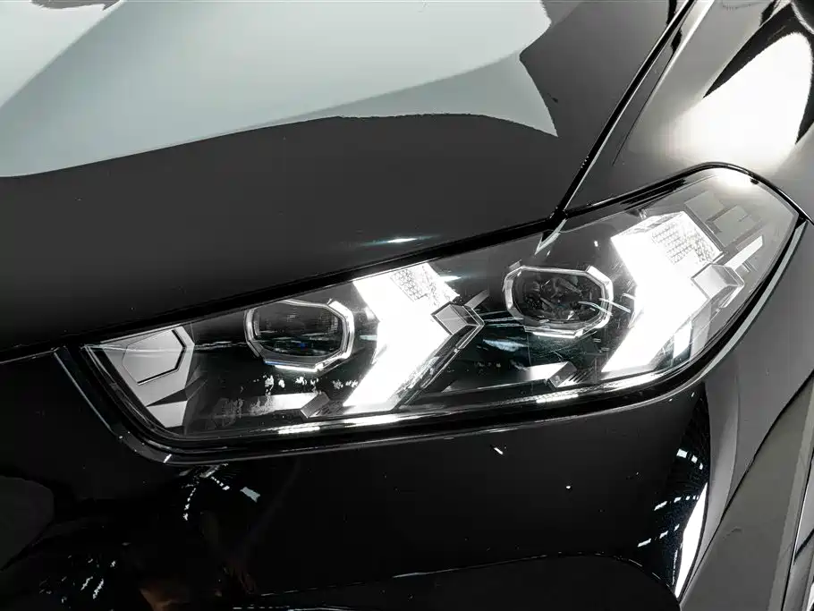 BMW X5 — миниатюра 4