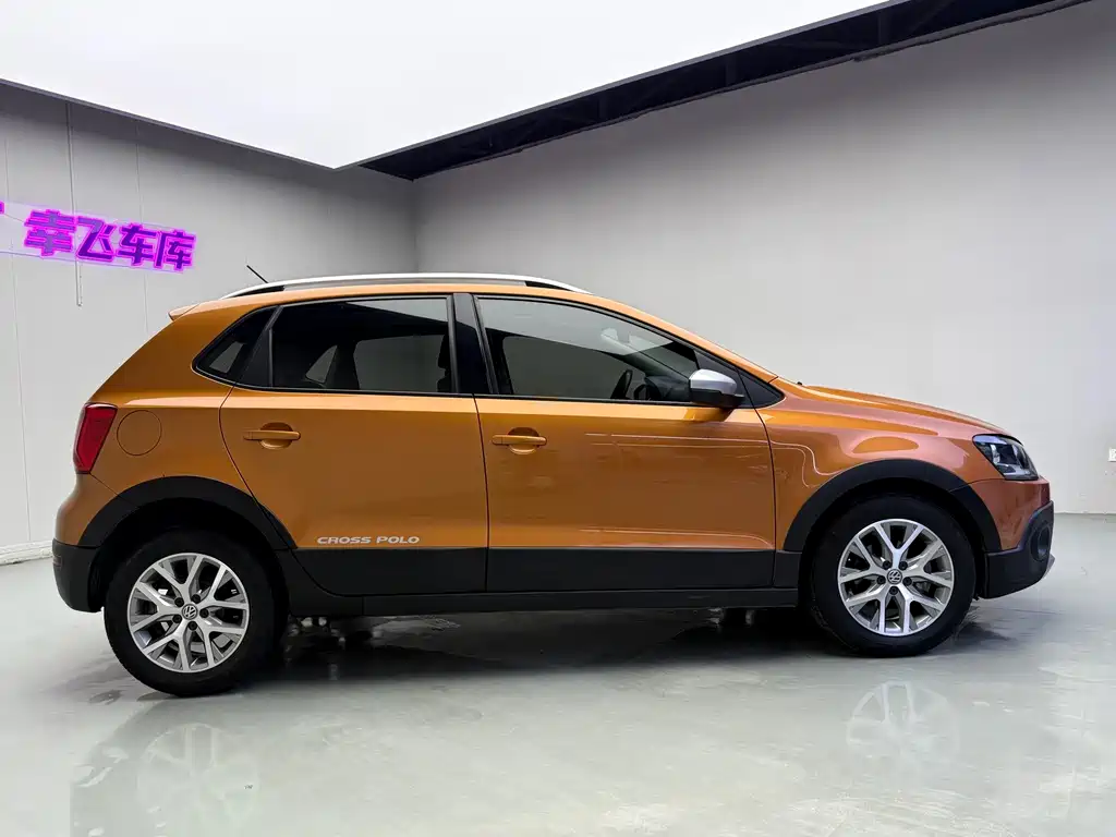 Volkswagen Polo — миниатюра 5
