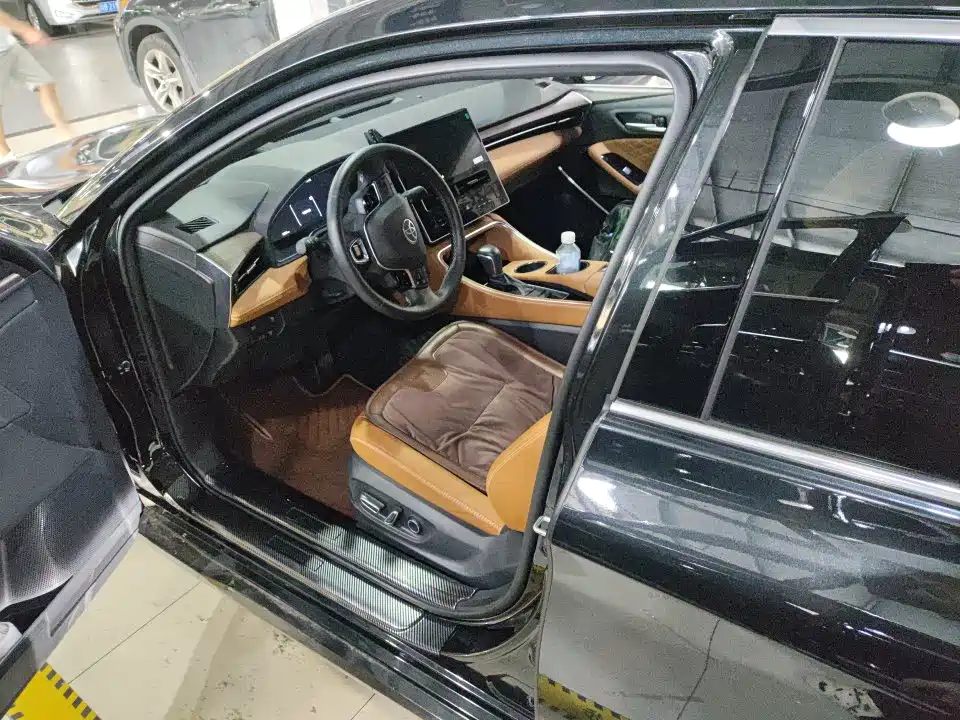 Toyota Avalon — миниатюра 3