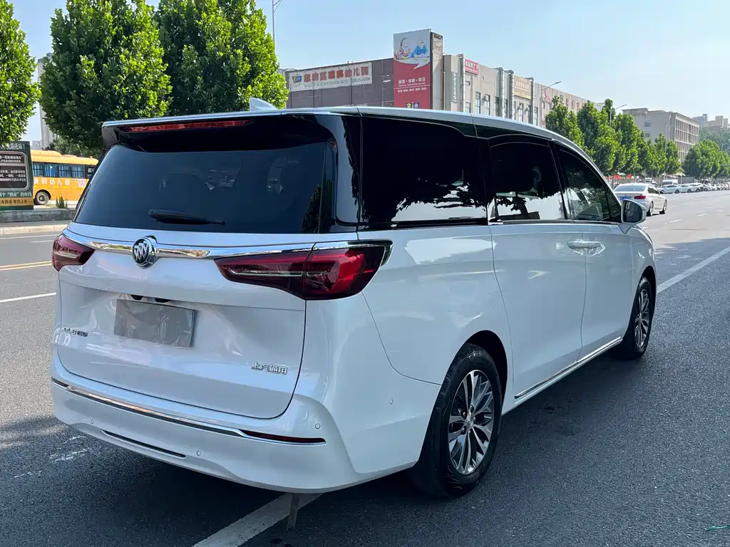 Buick GL8 2023 ES Premium