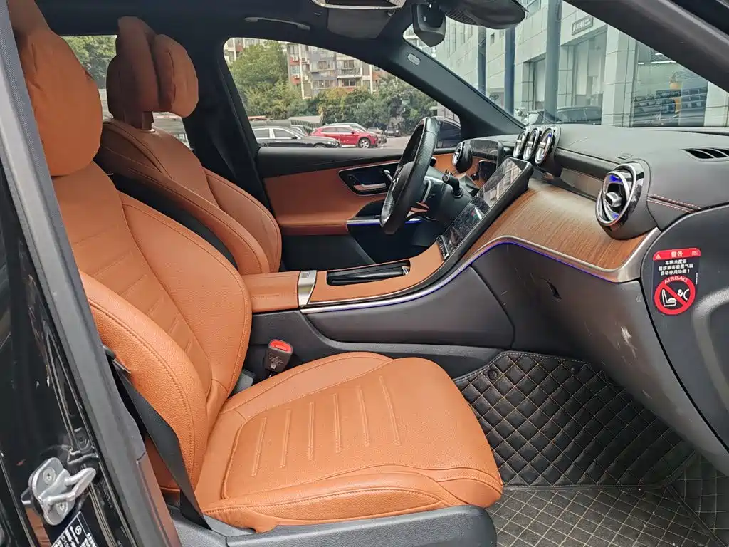 Mercedes-Benz GLC — миниатюра 16