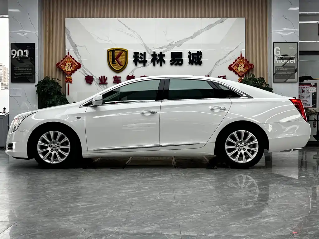 Cadillac XTS — миниатюра 7