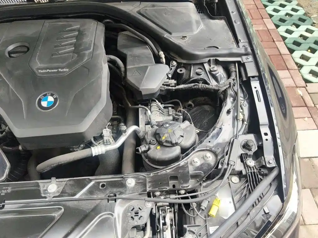 BMW 3 Series — миниатюра 21