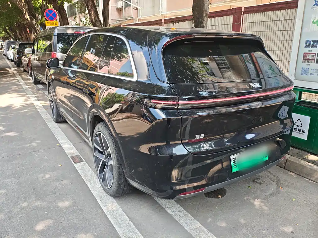 Li Auto L6 2024 Pro