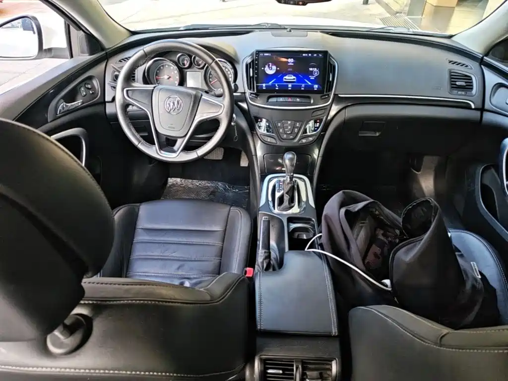 Buick Regal — миниатюра 10
