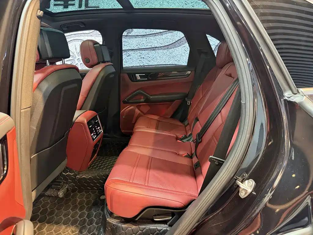 Porsche Cayenne 2018 Cayenne 3.0T
