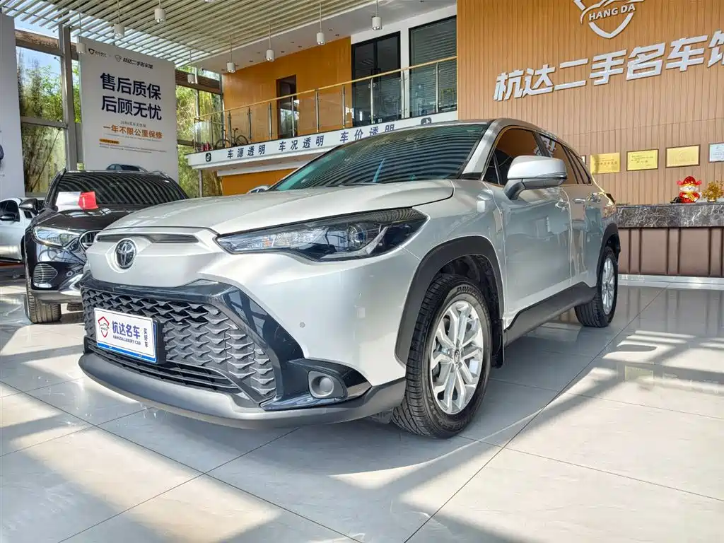 Toyota Frontlander 2024