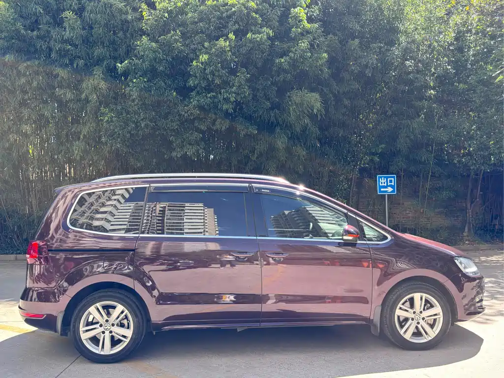 Volkswagen Sharan — миниатюра 12