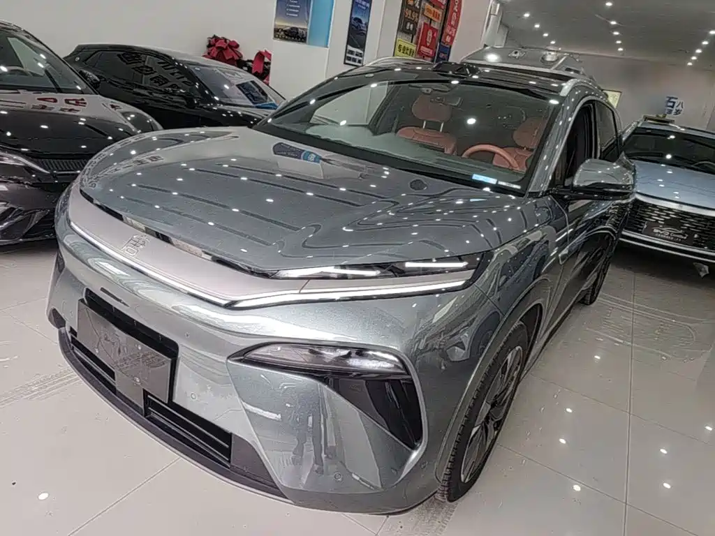 BYD Tang L L 2025 DM 175KM