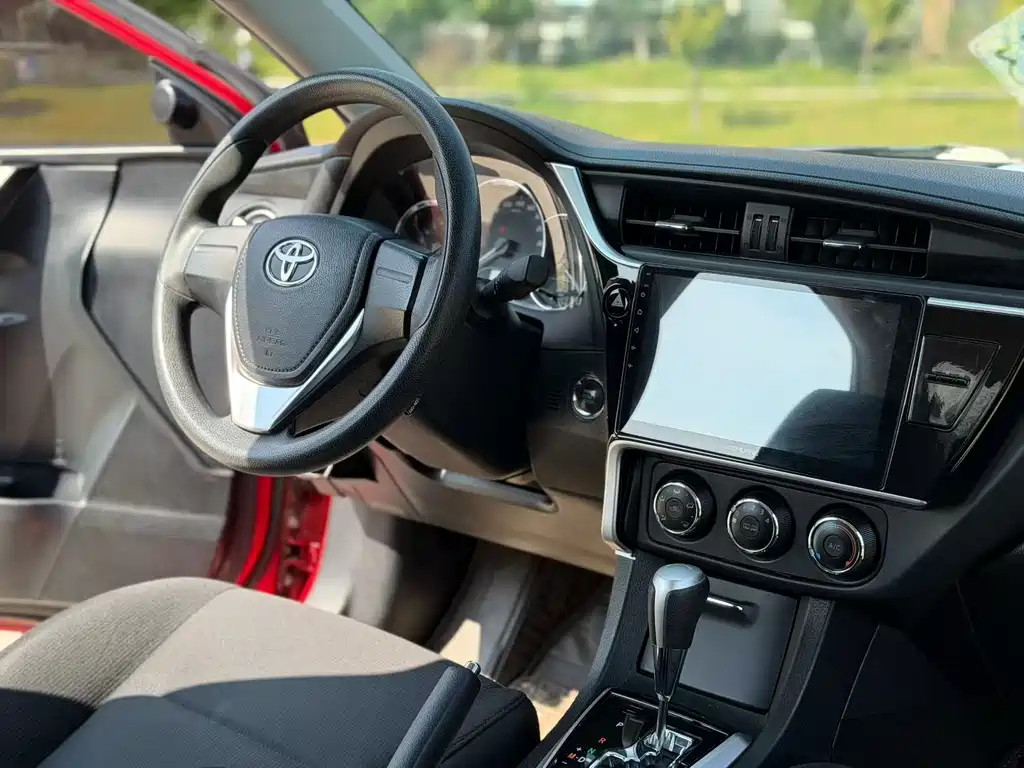 Toyota Corolla — миниатюра 7