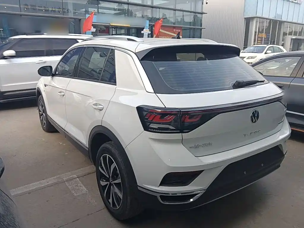 Volkswagen T-Roc — миниатюра 5