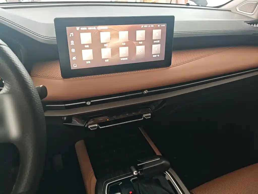 Wuling Jiachen — миниатюра 10