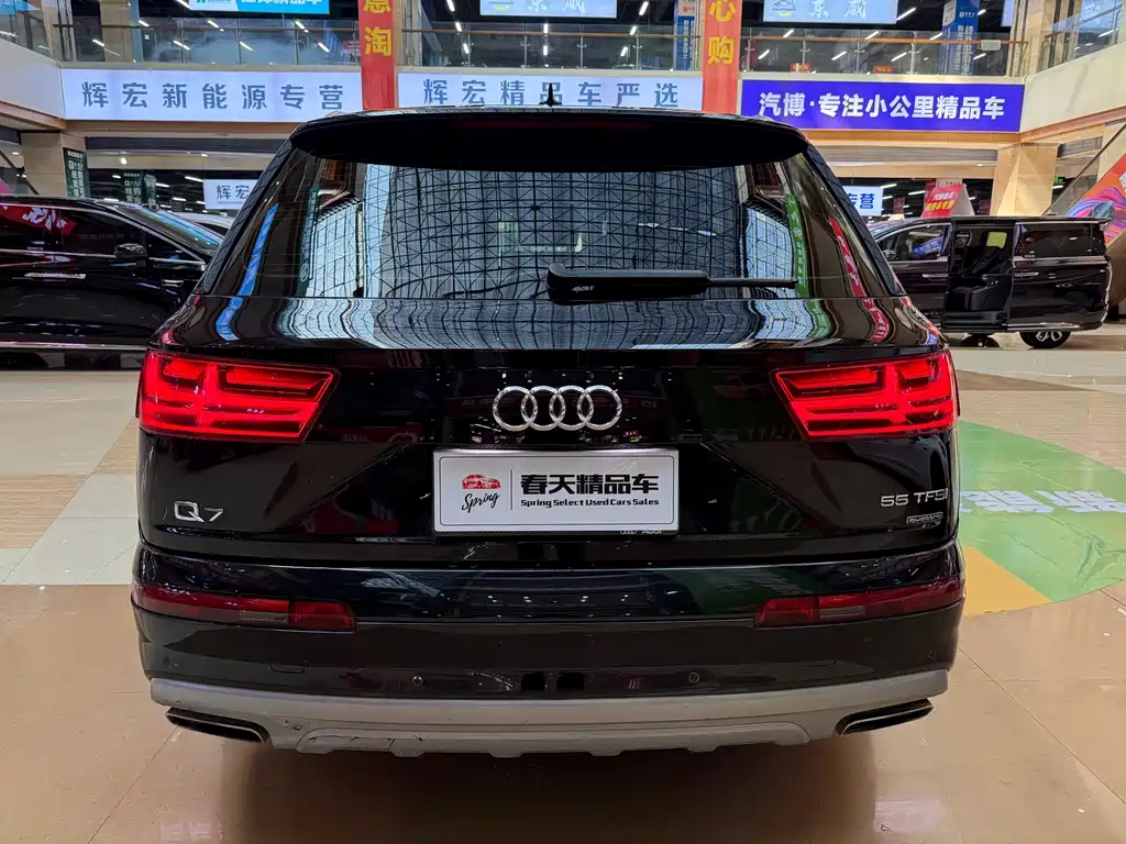 Audi Q7 — миниатюра 6