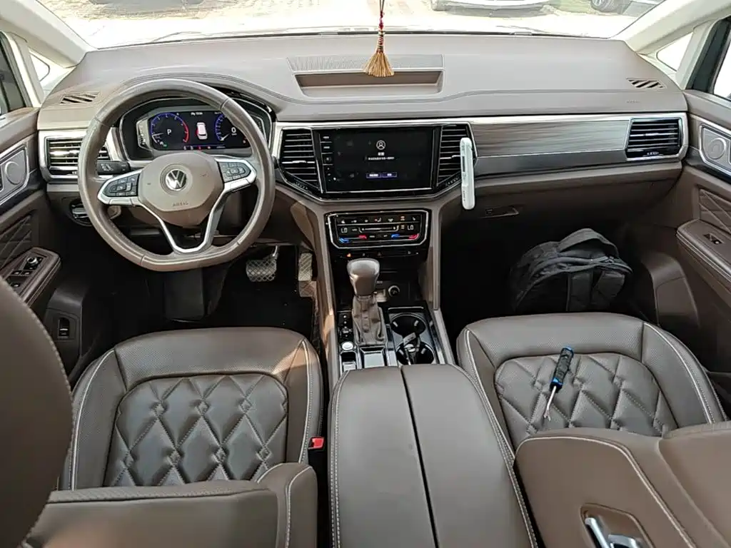 Volkswagen Viloran — миниатюра 10