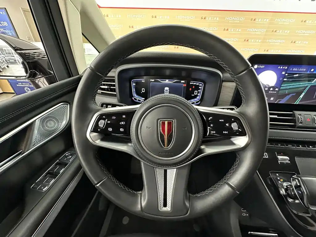 Hongqi Hongqi HQ9 PHEV — миниатюра 11