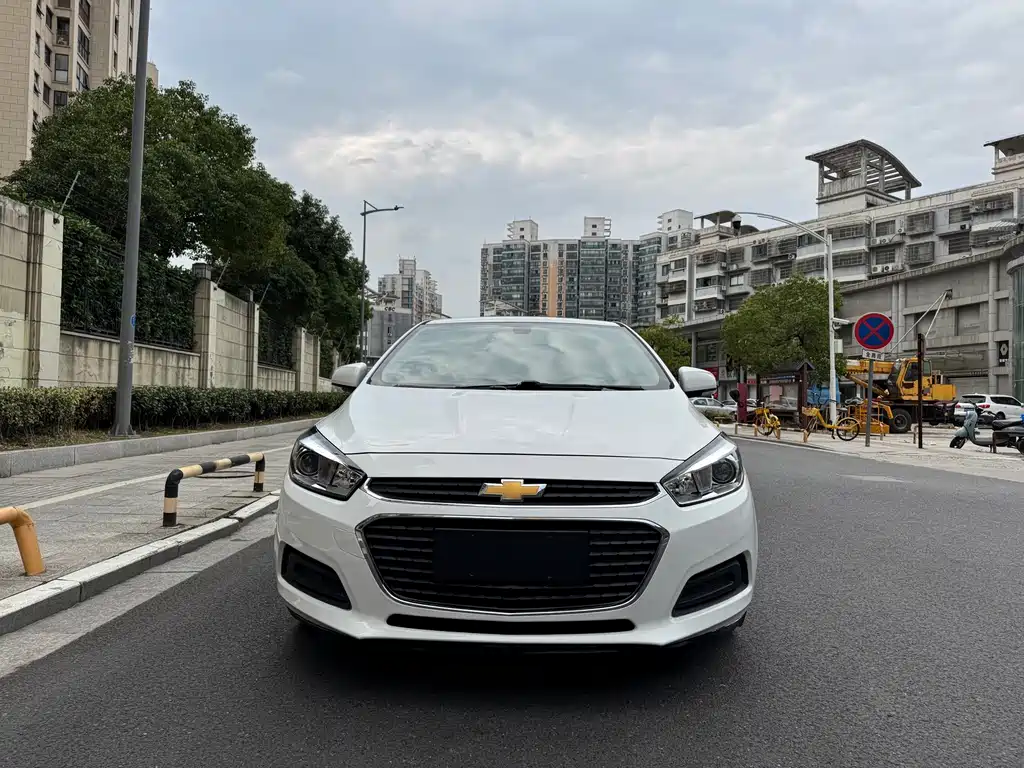 Chevrolet Cruze — миниатюра 2