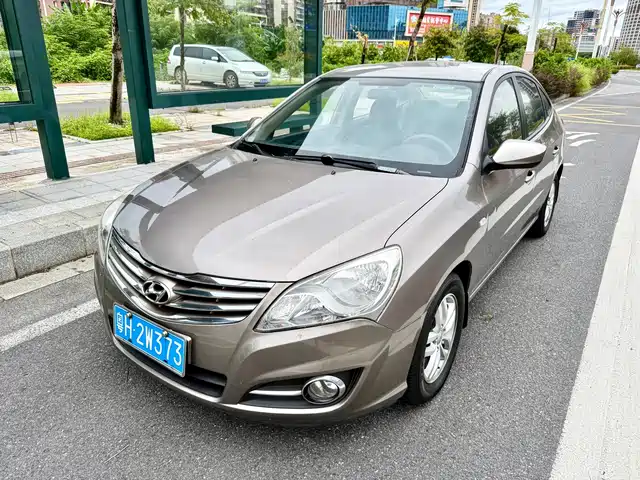 Hyundai Elantra Yuedong