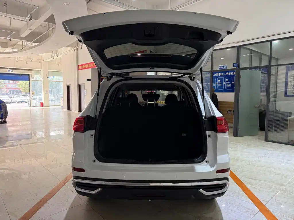 Haval M6 — миниатюра 8