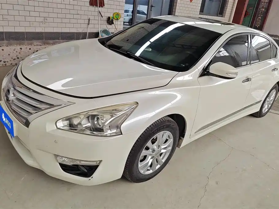 Купить Nissan Teana