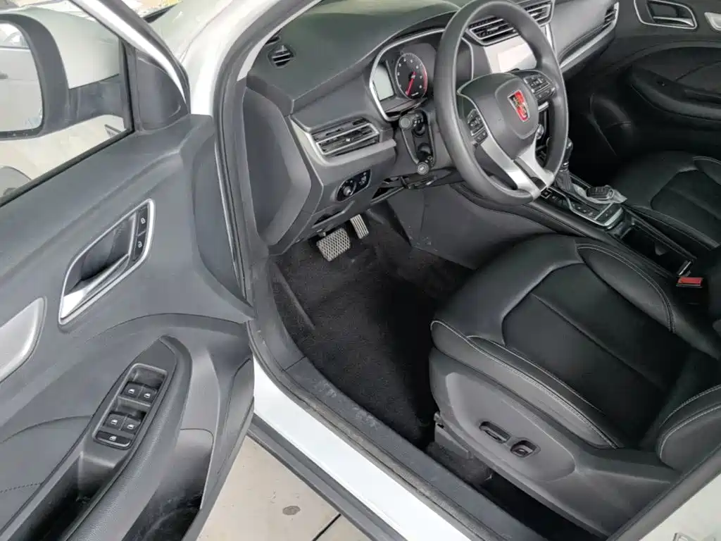 Roewe RX3 — миниатюра 16