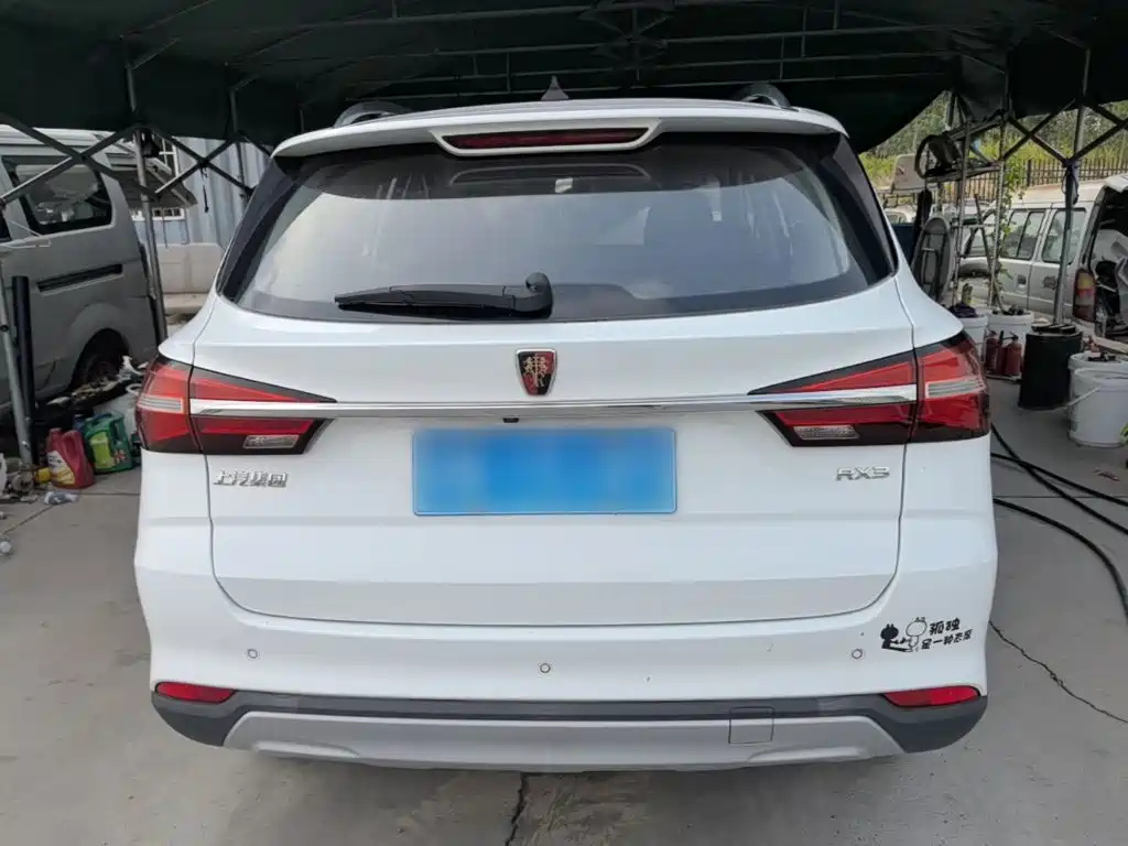 Roewe RX3 — миниатюра 6